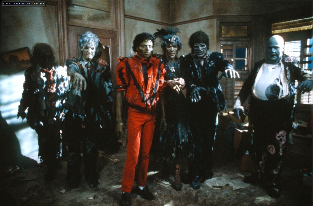 Terror a la luz del da... una escena que forma parte del eplogo de Thriller; por supuesto, la escena del video fue ambientada hacia una perspectiva penumbrosa.